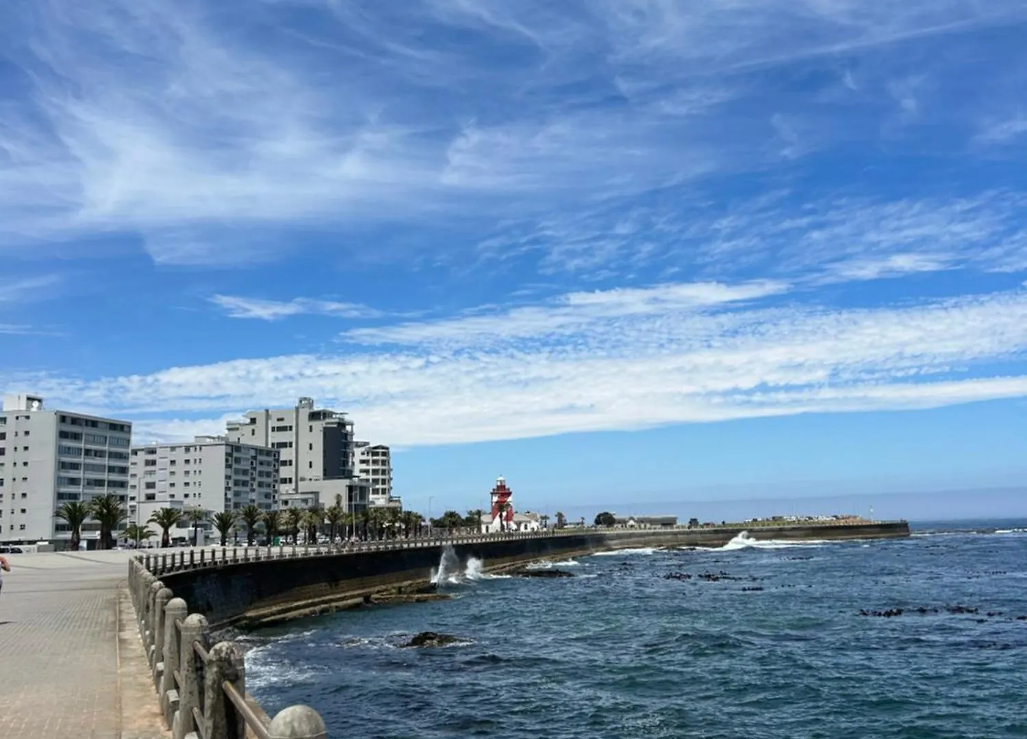 Cosy, Eclectic Apartment In Sea Point Le Cap